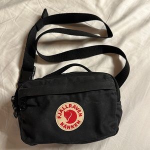 Fjallraven Kanken logo hip pack / fanny pack / bum bag in black